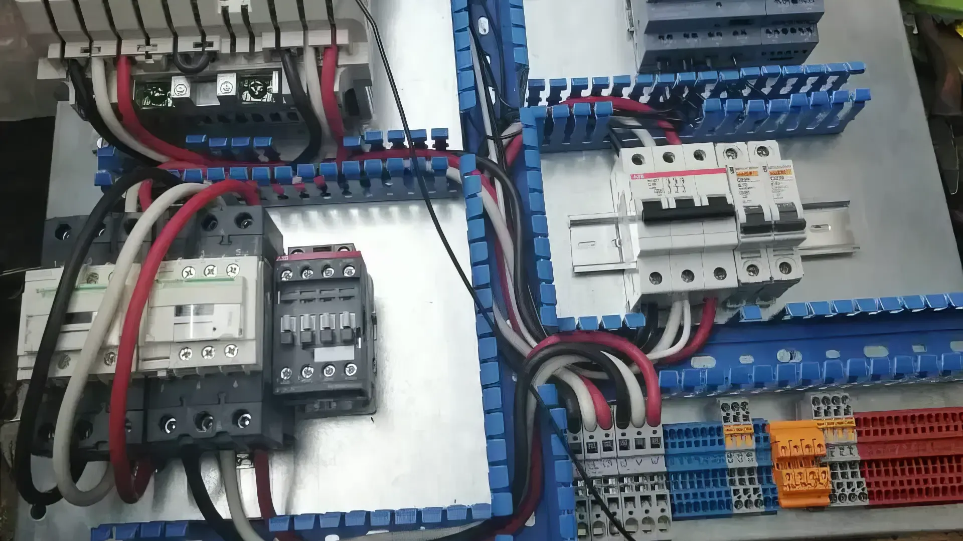 Modernización de Escaleras Eléctricas